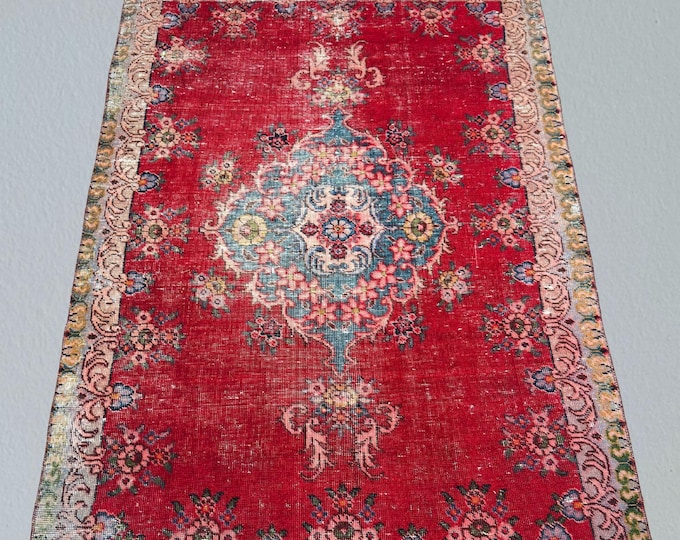 Vintage Turkish Wool Rug: Handwoven Oushak Area Rug (4x5 ft)