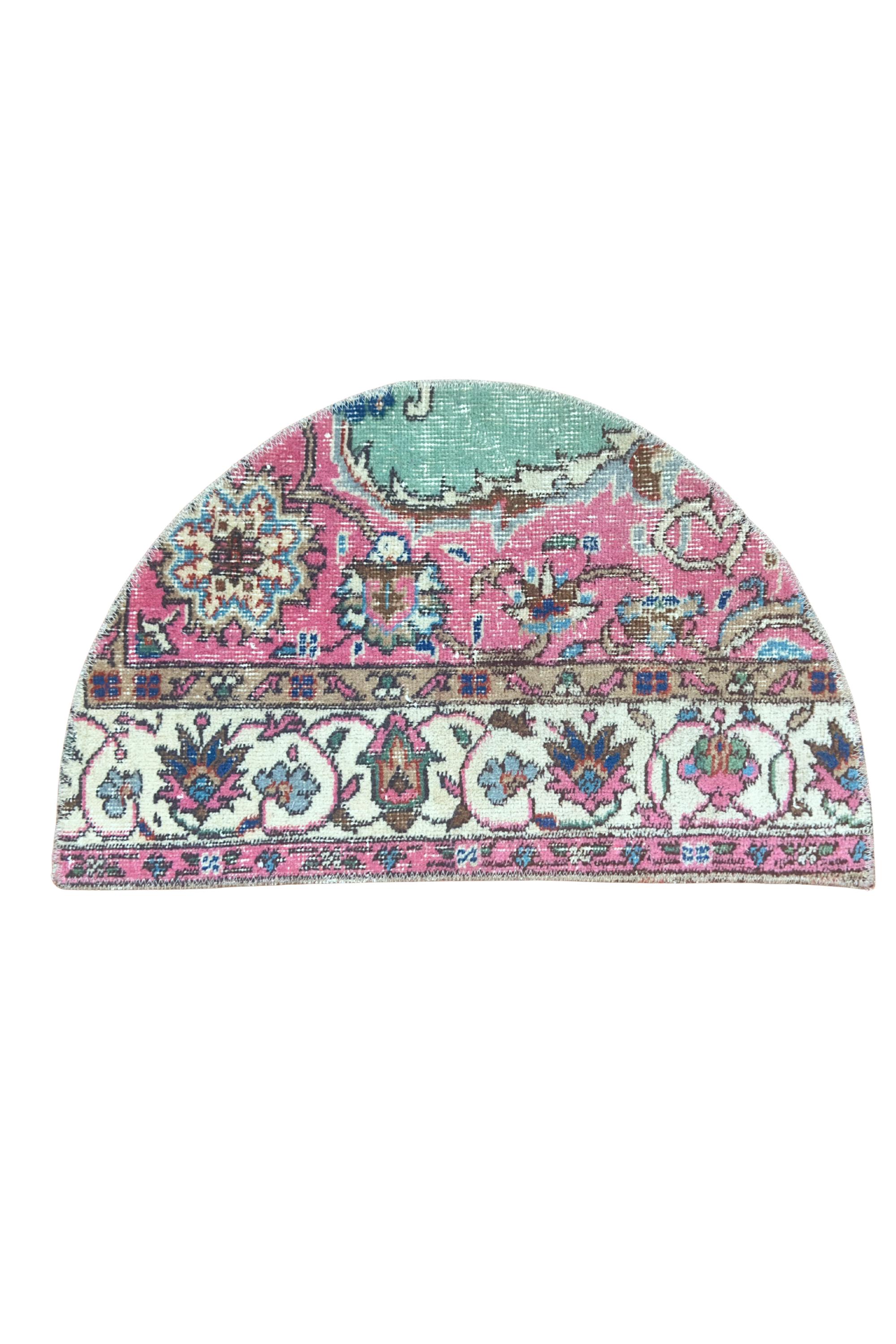 Vintage Turkish Door Mat, Hand-Knotted Wool Medallion, Distressed Pink Cream, 18x30 in – view 3