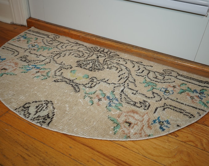 Floral Semicircle Wool Rug: Small Vintage Turkish Doormat