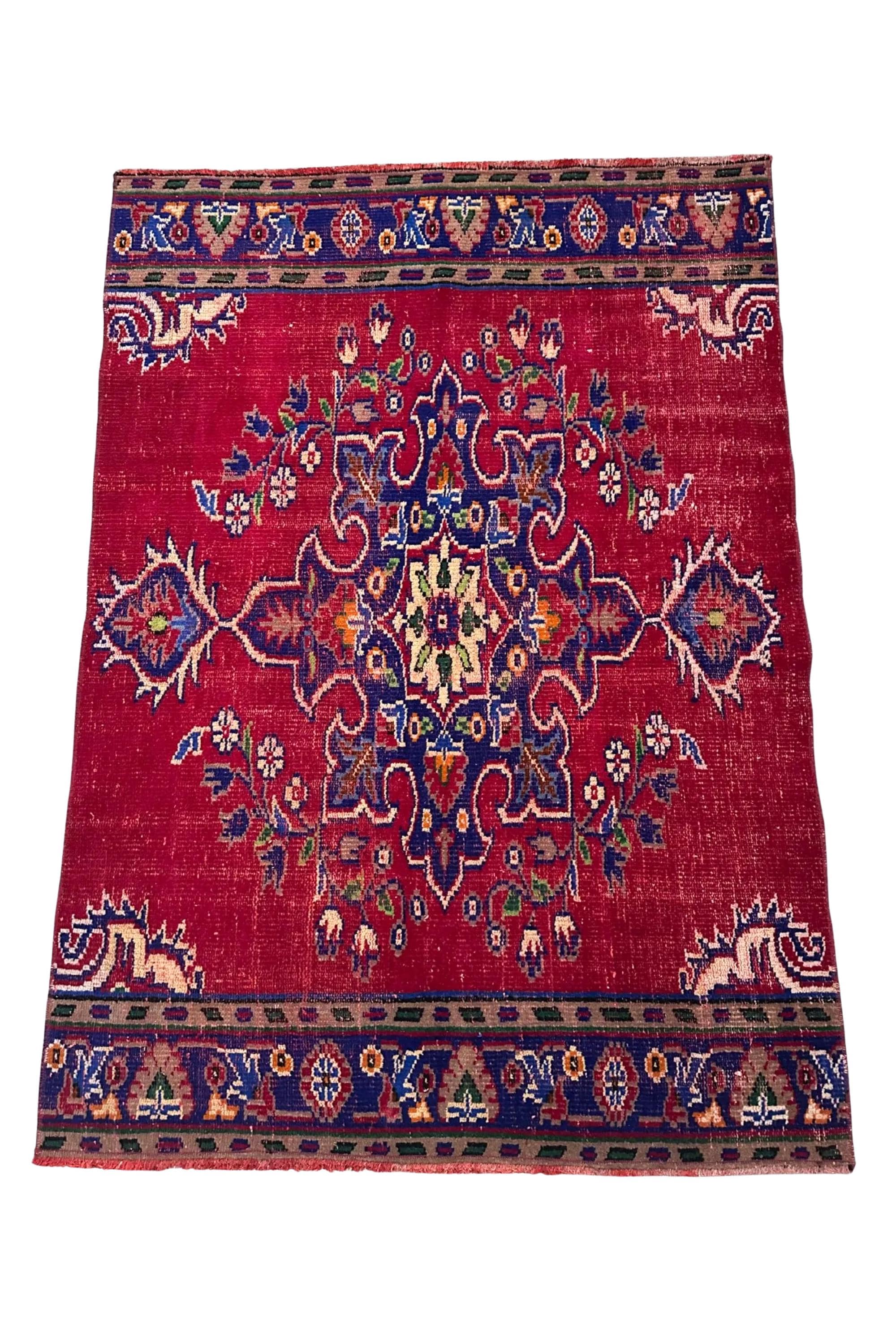 Vintage Turkish Isparta Rug 1981, Hand-Knotted Wool Medallion, Red Navy Floral, 4.1x5.7 ft – view 5