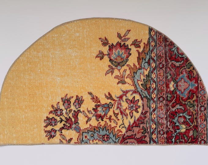 Bold Vintage Half Moon Rug 19.7x33 inch Yellow Red