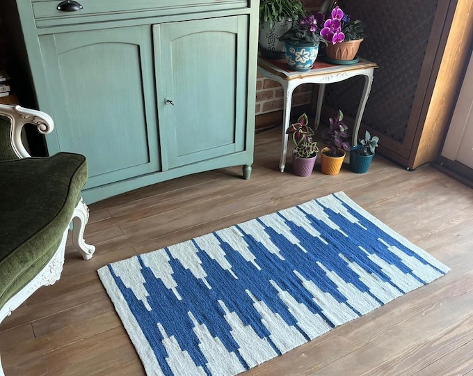 Vintage Turkish Kilim Rug – Handwoven Wool on Cotton | Blue & Ecru Small Area Rug | 2.3x4 ft (27x47 in)  Boho Flatweave Carpet Vintage kilim