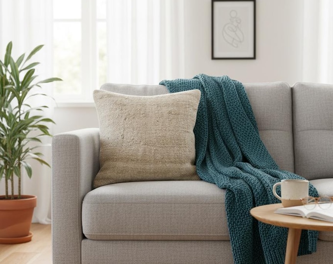 Handwoven Beige Hemp Pillow Cover – Natural Boho Home Decor