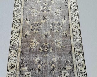 Home gift rug,gray beige floral rug,Turkish vintage rug,handmade decorative rug,natural area rug,4x7 ft rug,traditional wool rugs,floral rug