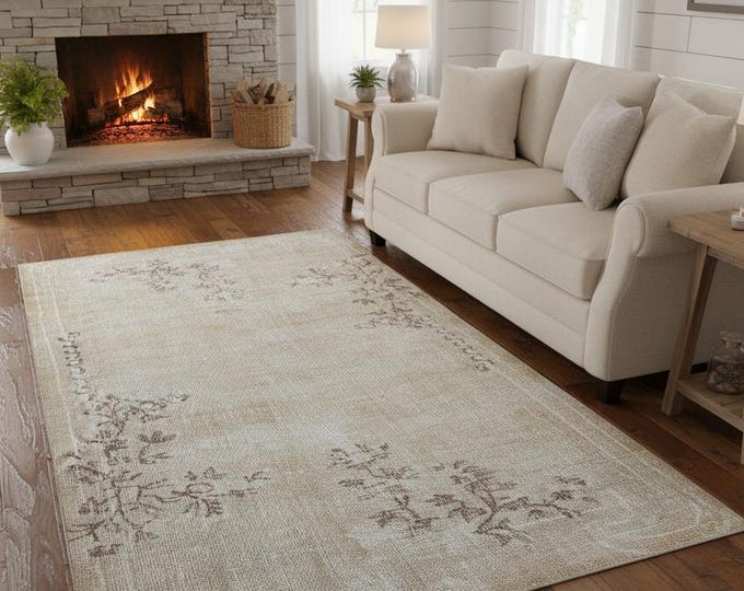 Vintage Beige Faded Floral Rug 43"x80" Neutral Distressed