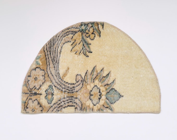 Vintage Semicircle Rug 16.5” x 24.8” Beige Floral Half Moon Isparta
