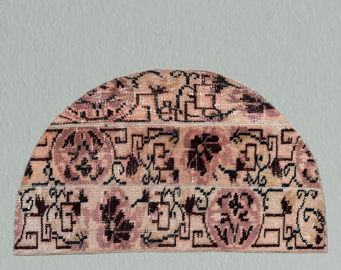 Floral Patchwork Wool Rug: Vintage Turkish Doormat (2x3 ft)