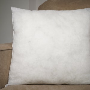 16x16 White Pillow Insert: 9oz Silicone, Stitched