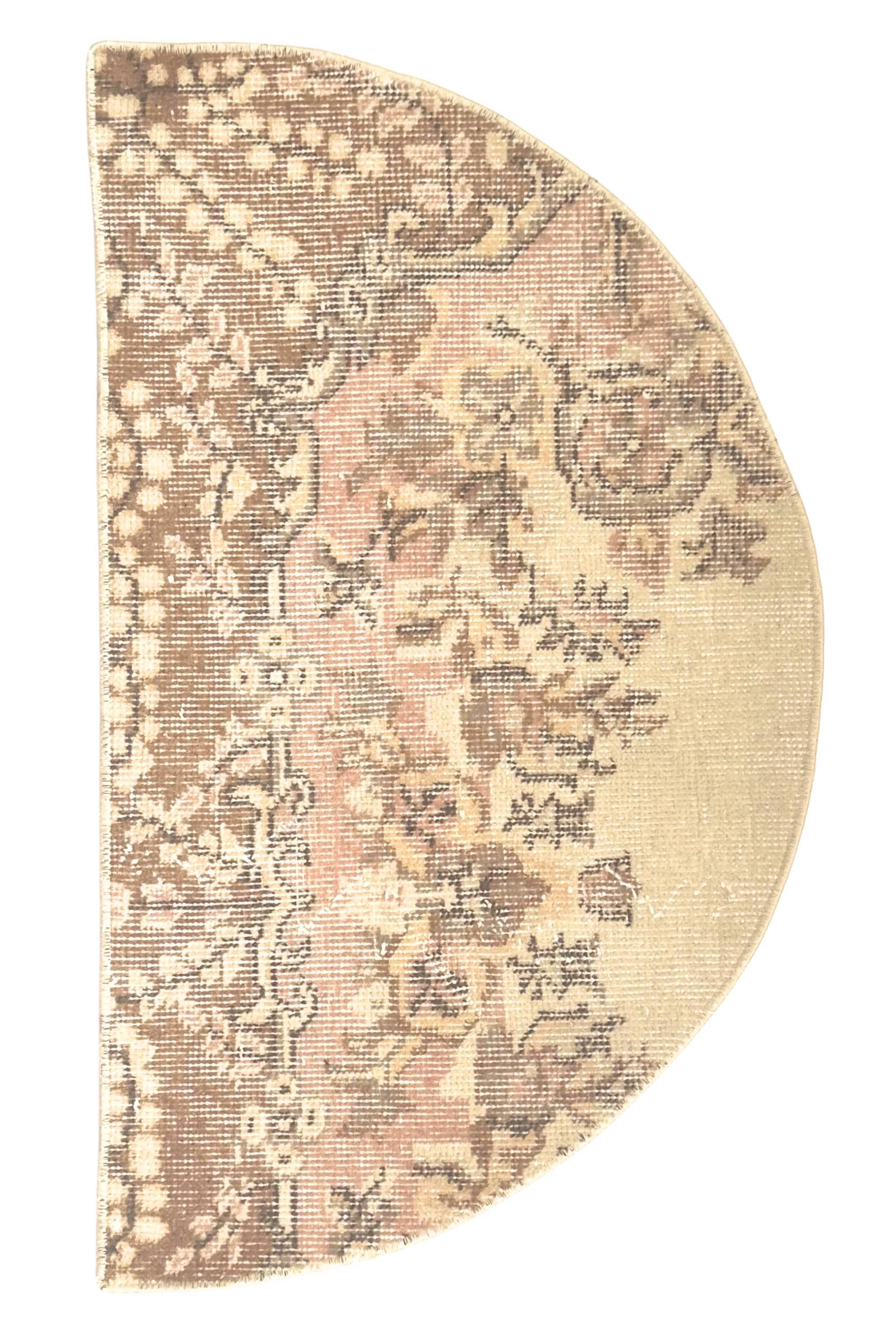 Vintage Turkish Semicircle Rug, Handwoven Wool, Ivory Taupe Dusty Rose Distressed, 1.6x2.77 ft – view 5