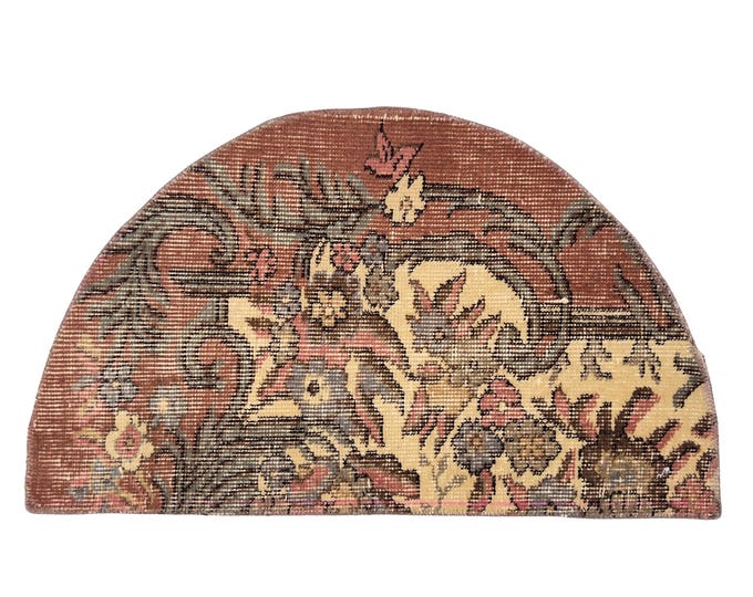 Vintage Isparta Wool Semicircle Rug 77x46 cm Upcycled Turkish Floral Doormat Half Round Entryway Mat