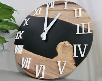 Horloge murale époxy en bois unique | Grande horloge murale | Horloge murale surdimensionnée | Horloge murale moderne | Horloge murale personnalisée | Un cadeau de pendaison de crémaillère