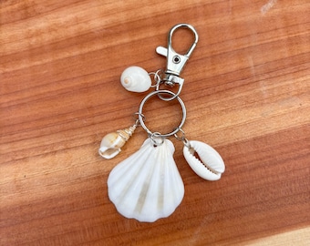Handmade Seashell Keychain: Coastal Ocean Beach Bag Charm