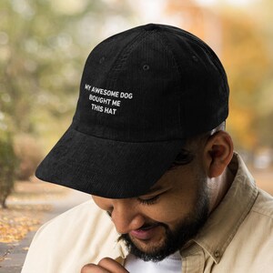 Grappige hond geborduurde corduroy pet, My Awesome Dog Bought Me This Hat, cadeau voor hondenliefhebbers, grappig gezegde, sarcastische hoed