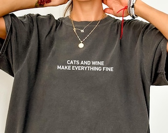 Grappig kattenwijn-T-shirt: kattenmoedercadeau, humor grafisch T-shirt
