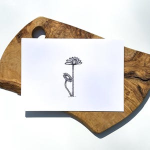 Daisy Greeting Card | Thinking of You | Sending Love | Minimalist Floral
