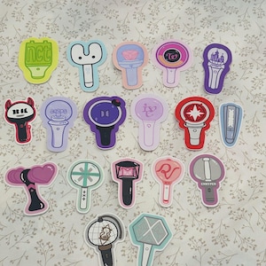 Sticker Kpop Lightstick - BTS, aespa, deux fois, IVE, (g)idle, blackpink, nct, enfants errants, New Jersey, le sserafim, monsta x, ATEEZ, dix-sept, enhypen