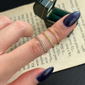 14K Solid Gold Delicate Chain Soft Ring Women&#39;s Minimalist Dainty Ring Stackable Ring Stackable Ring Layering Ring