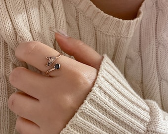 14K Solid Gold Dolphin Tail Fin ring Fish Tail Ring Whale Tail Ring Marine Life Ring Lucky Ring Fish Charm Jewelry Gift for Her