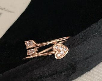 14K Solid Gold Heart Arrow Ring Dainty Love Ring Minimalist Promise Ring Gold Arrow Band Valentine Gift for Her