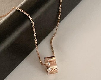 14K Solid Gold Circle Necklace Dainty Ring Necklace Everyday necklace The Inner Circle Necklace Minimalist Jewelry Ring Pendant Gift For Her