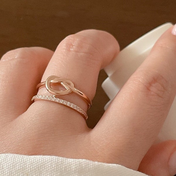 Pretzel Ring 14K Solid Gold Dainty Hearts Ring Love ring Mini heart ring Minimalist Ring Gift for her