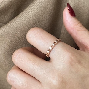 14K Solid Gold Clover Band Ring Stackable Ring Floral Band Ring Simple Clover Ring Minimalist Ring Gift for Bestie Anniversary Gift