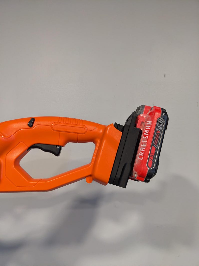 Use Craftsman 20v On Black And Decjer