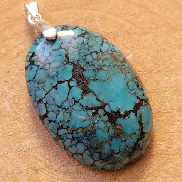 Pendentif en magnesite turquoise