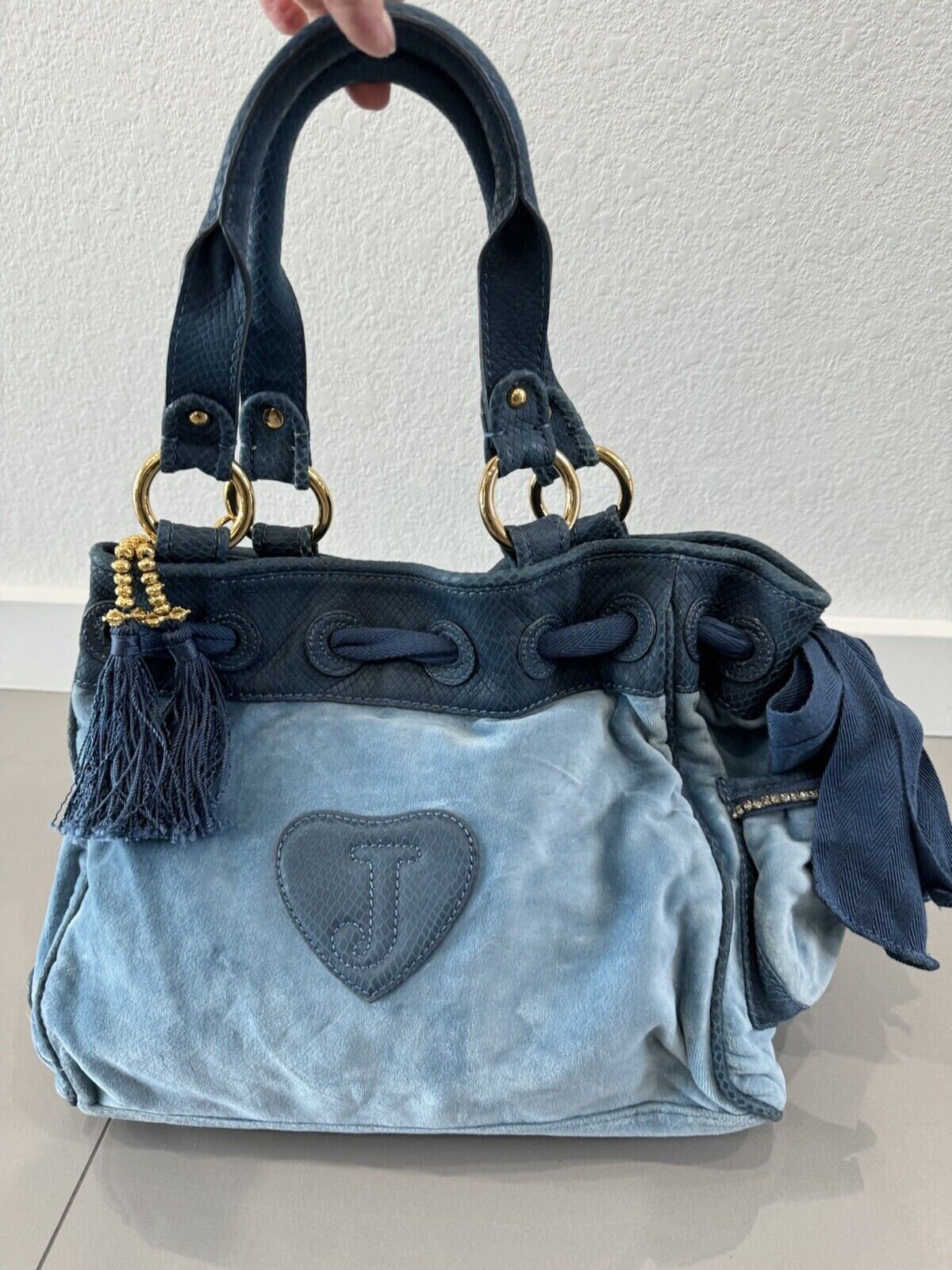 Pink Juicy Couture Purse Vintage Y2K Shoulder Bag Handbag Velour Satchel  Rare | eBay