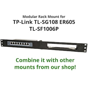 Può includere: Supporto di montaggio su rack nero per dispositivi di rete TP-Link TL-SG108 ER605 e TL-SF1006P. Il supporto ha un'apertura per il dispositivo e uno slot per la gestione dei cavi. Combinalo con altri supporti del nostro negozio!