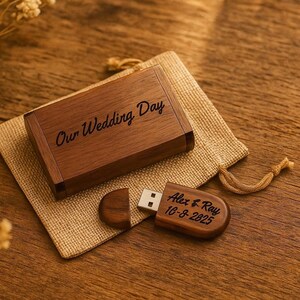 Personalized Wooden USB Flash Drive with Box: Wedding Favor