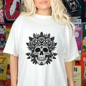 Skull Floral Shirt, Floral Skull T-Shirt, Spooky Halloween Shirt, Halloween Skull Tee, Vintage Skull Shirt, Skull Boho Tee, Gift for Him