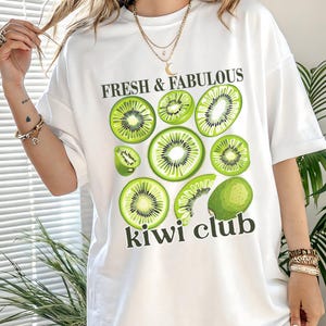 T-shirt Fruit, T-shirt d&#39;été, T-shirt Kiwi, T-shirt Lover Fruits, T-shirt graphique Fruit, T-shirt Fruit végétalien, T-shirt Fresh & Fabulous Kiwi Club