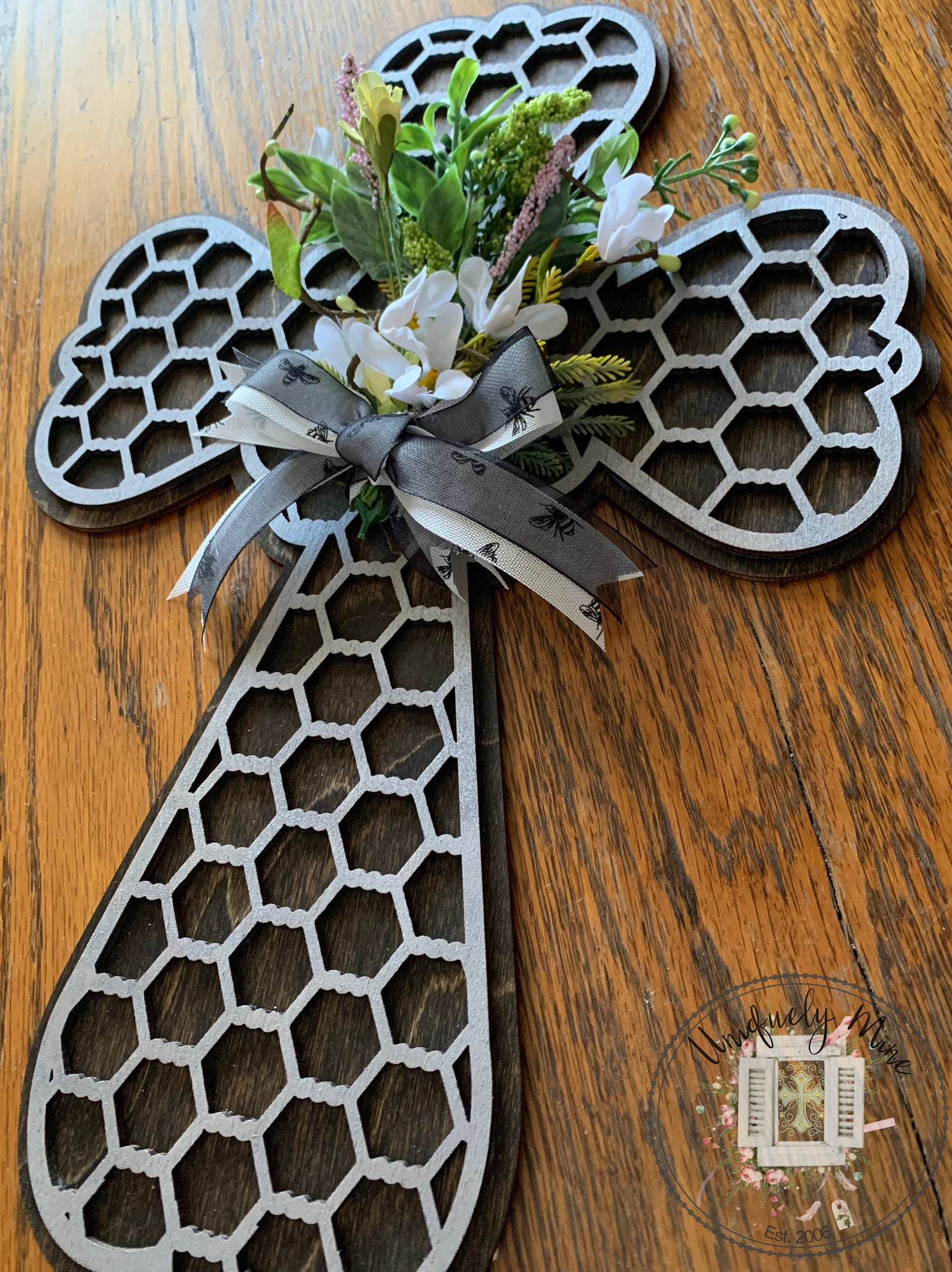 Chicken Wire Cross Wall Decor Etsy