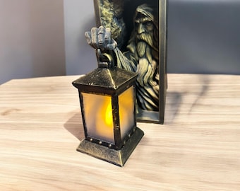 Enchanted Mage Wizard Book Nook Set: Illuminate Your Bookshelf with Enchantment! Night Light