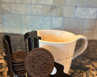 Cookie Holder Dunker Set: Mug Clip, Snack Caddy