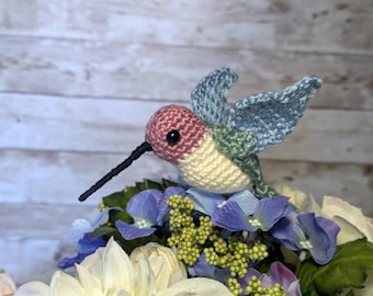 Crochet hummingbird amigurumi beginner friendly pattern PDF in English only
