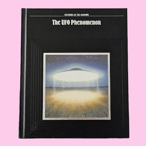Vintage The UFO Phenomenon Book, Vintage Hard Cover UFO Phenomenon Book, UFO Hard Cover Book, Time Life Mysteries Of The Unknown Book, Ufo