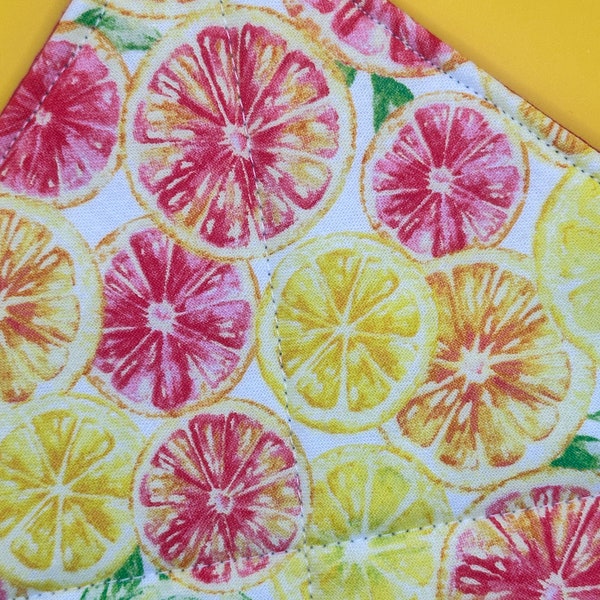 Summer Lemonade Pot Holder  / hot pad / house warming gift / kitchen accessory / kitchen / teacher gift / Mother’s Day gift