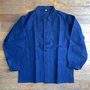 Unworn Mint Deadstock Sanforized 1970s French chore jacket / Classic vintage workwear Bleu de Travail Antique blue Sanfor cotton denim work
