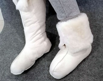 Pantoufles chaussettes en peau de mouton retournée et en laine - Chaussons d'hiver en laine - Pantoufles pour bottes - Pantoufles épaisses et confortables - Protège-bottes pour bottes de pluie Mukluk