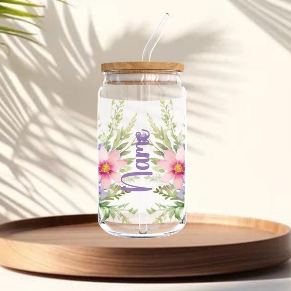 Personalisiertes Trinkglas mit Namen | Becher mit Deckel und Strohhalm | Glas mit Deckel | Eiskaffee Glas mit Deckel | Wild Flowers Glass