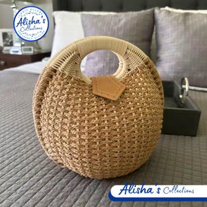 Bolso de verano de paja de rafia natural para mujer: bolso de playa de ratán con forma de concha, bolso bohemio de paja tejida, clutch, accesorio elegante, regalo para ella