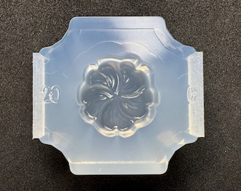 20mm Japanese Wagashi (Sakura C) Resin Mold / 20mm Japanese Wagashi Sakura Silicone Mold / For UV Resin Only / Industrial Mold Derived / HandmadeLaboJapan