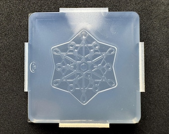 30mm Snowflake Pattern C Resin Mold / 30mm Snowflake Pattern Silicone Mold / For UV Resin Only / Industrial Mold Origin / HandmadeLaboJapan