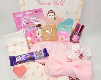 GIRLS PAMPER GIFT | Sleepover Box, Young Girls Pamper Gift, Teenage Girl Gift, Princess Pamper Box, Birthday Girl Present, Girly Pamper Box