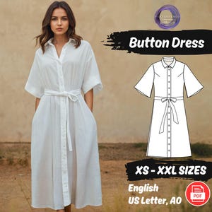 以下が含まれることがあります： 白いボタンダウンのドレスにリボンベルトが付いています。ドレスは半袖で襟付きです。ドレスはモデル着用です。画像には、ドレスの線画と「Button Dress」と「XS-XXL Sizes」のテキストも含まれています。