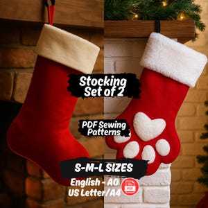 Puede incluir: Dos calcetines navideños rojos con puños de piel sintética blanca. Un calcetín tiene un diseño de huella de pata blanca. La imagen incluye el texto "Stocking Set of 2", "PDF Sewing Patterns", "S-M-L SIZES" y "English - AO US Letter/A4".