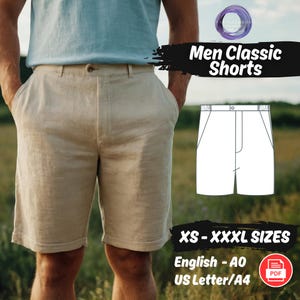 以下が含まれることがあります： ボタン留めとポケットが付いたベージュのクラシックショーツ。画像には「Men Classic Shorts」と「XS - XXXL SIZES」という文字が含まれています。パターン図も表示されています。