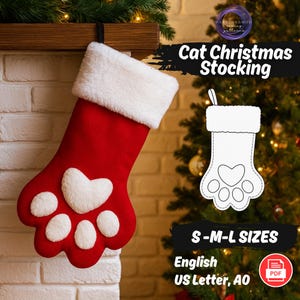 Puede incluir: Un calcetín navideño rojo con forma de pata de gato, con almohadillas blancas y un puño blanco. Se ve el texto "Cat Christmas Stocking". El calcetín está cerca de un árbol de Navidad.